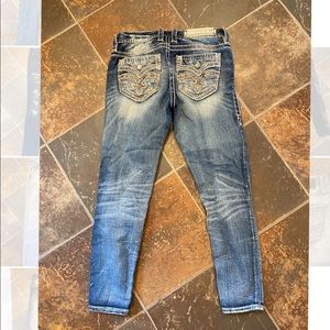 Rock revival jeans size 28